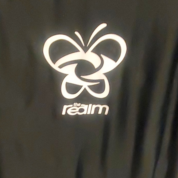 💚5/$25 The Realm Black Rash Guard Swim Surf Shirt Fitted Ruched PSize Medium - Picture 6 of 6